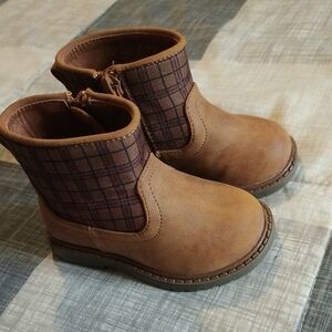 Mountain Creek Boys Brown Boots - Size 3M - NWOT